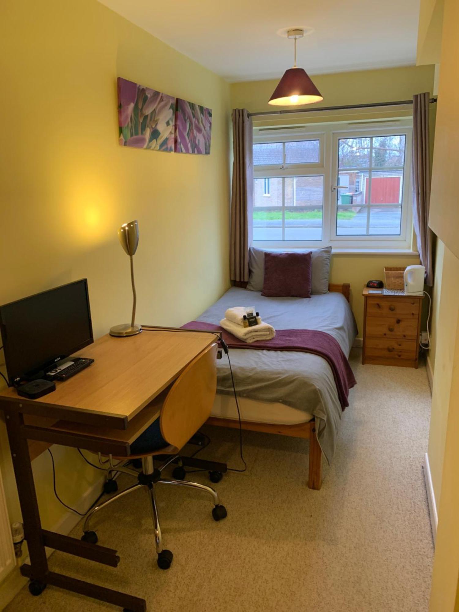 Bed & Breakfast The Holly Tree 3*